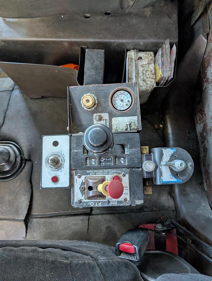 Used 1996 INTERNATIONAL 9400 Tri Axle