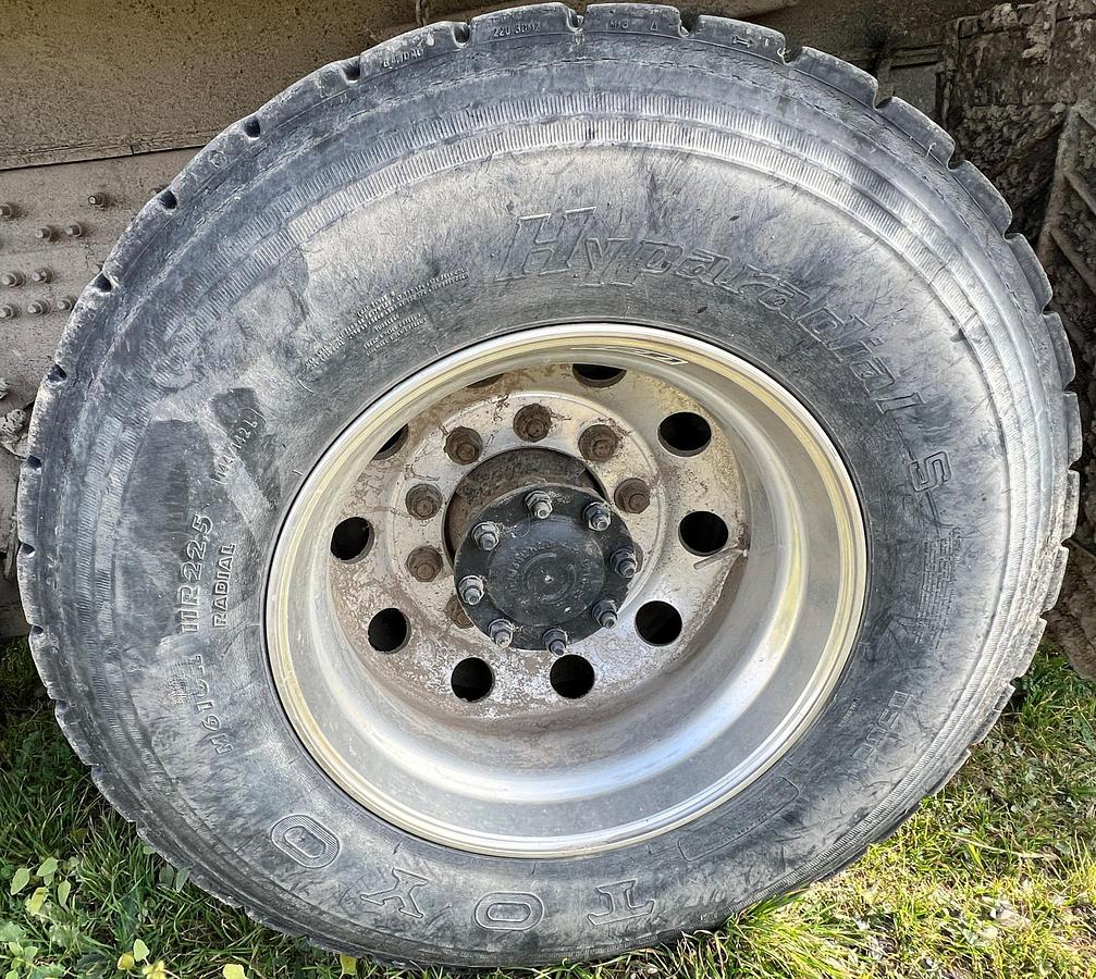 Used 2005 MACK CV713 Granite Dump Truck