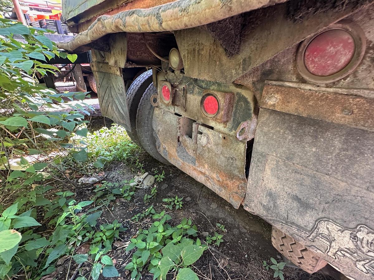 Used 1986 AUTOCAR DK64