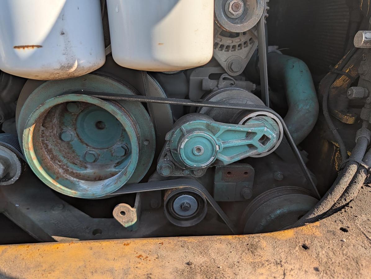 Used 2005 VOLVO A25D