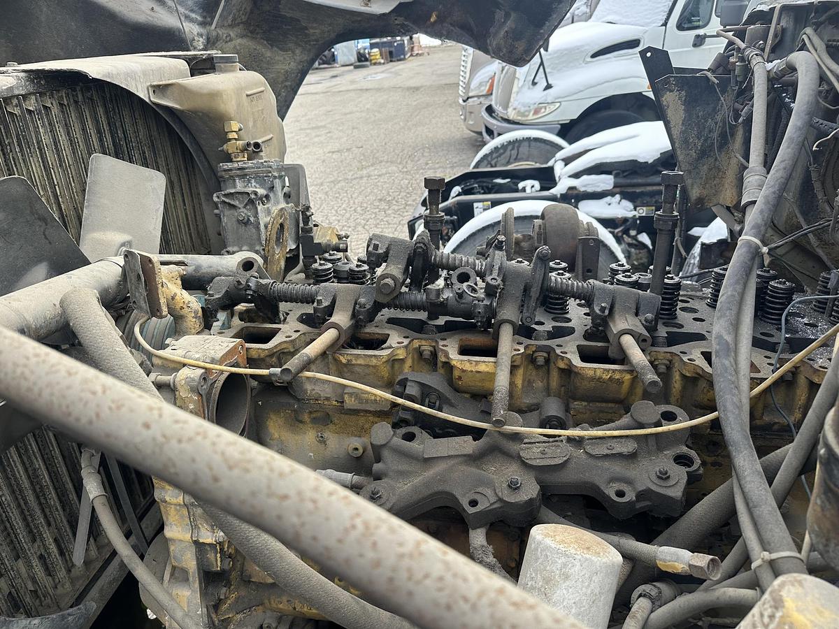 Used 1982 FORD L9000