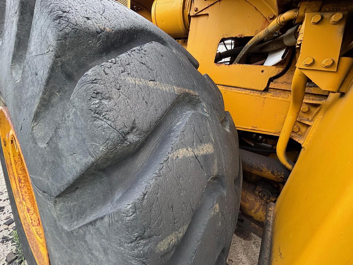 Used 1977 CATERPILLAR 980D