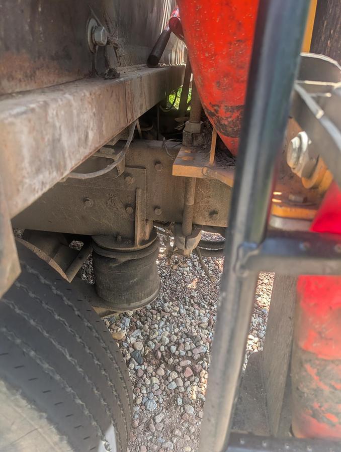 Used 1995 PETERBILT 330