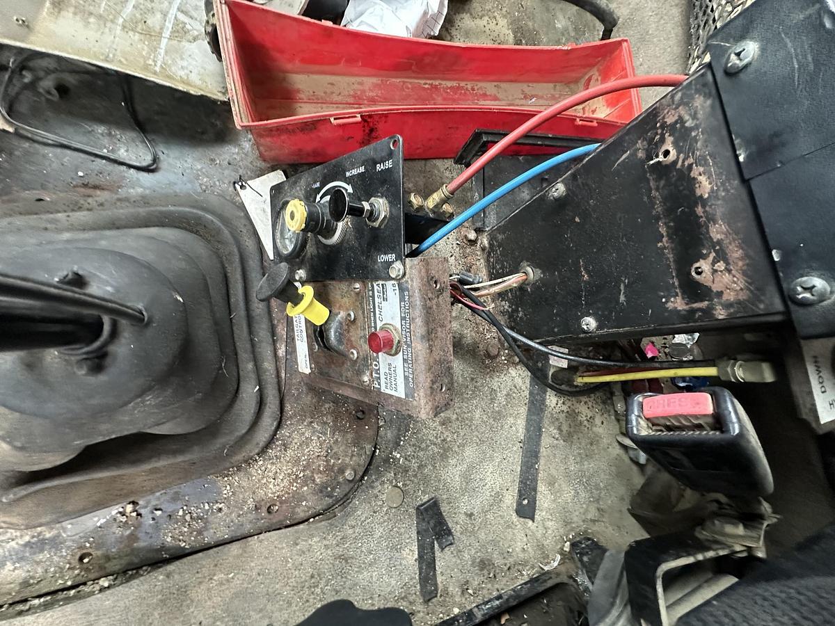 Used 2006 STERLING L9500