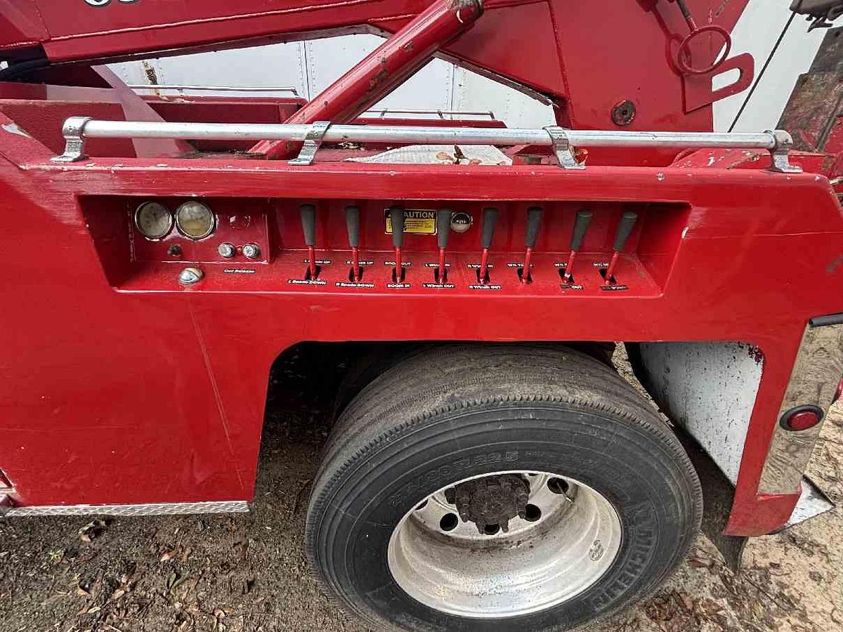 Used INTERNATIONAL 9400