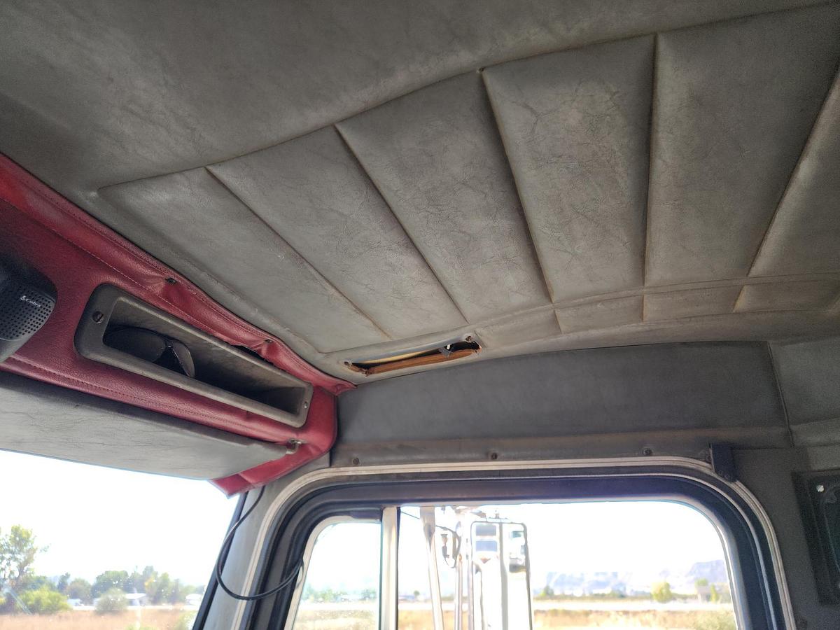 Used 1989 PETERBILT 377