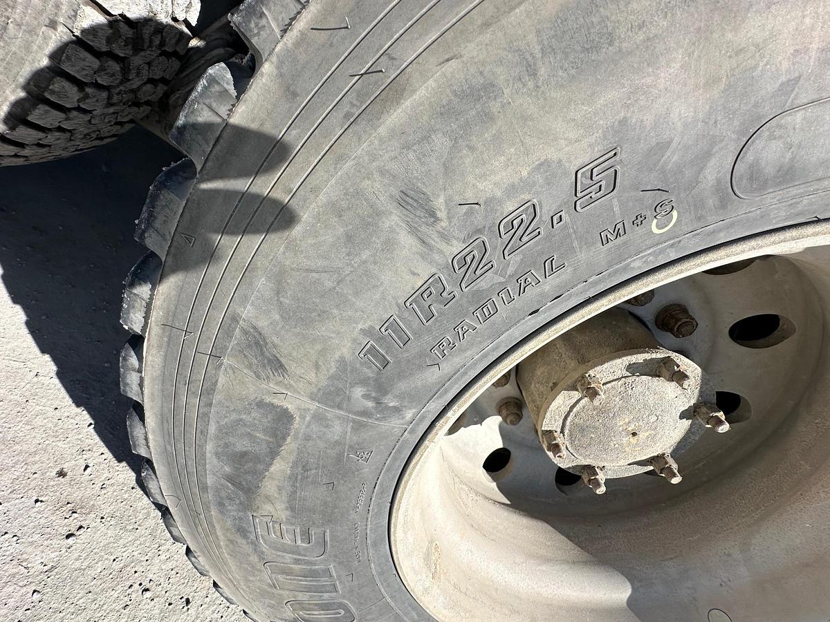 Used 2019 MACK GR64B