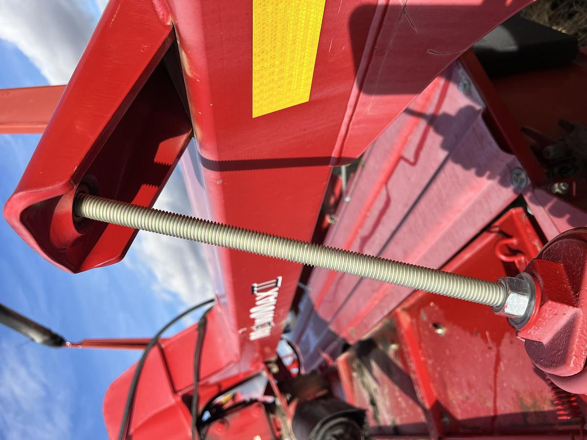 Used 2015 NEW HOLLAND Discbine 313FDB