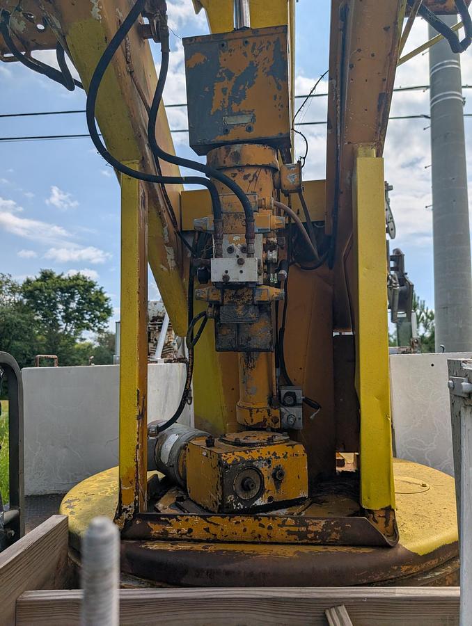 Used 1985 INTERNATIONAL S1900