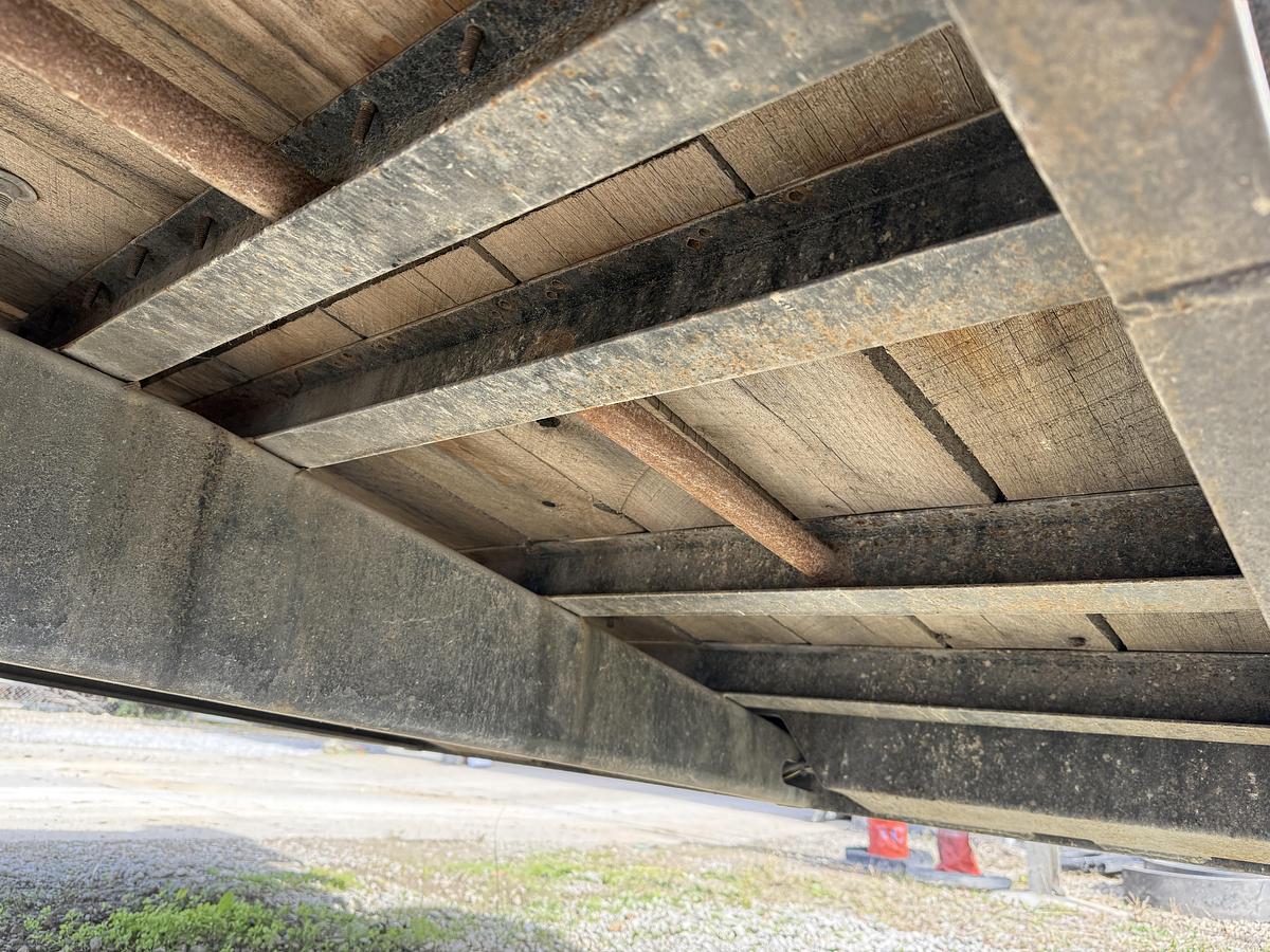 Used 2019 TRAIL KING 32' x 102