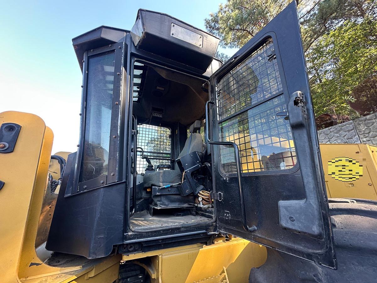 Used 2015 CATERPILLAR 553C