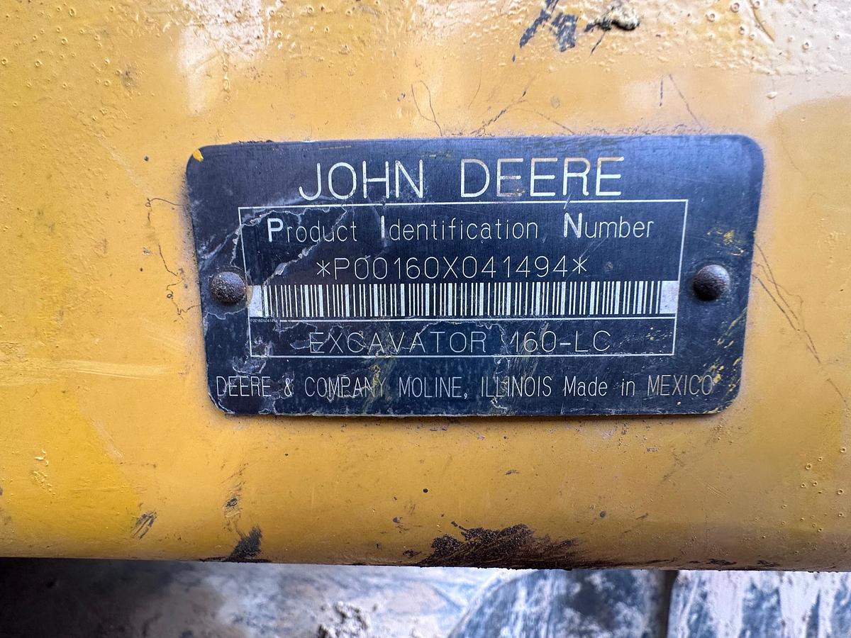 Used 2001 DEERE 160C LC