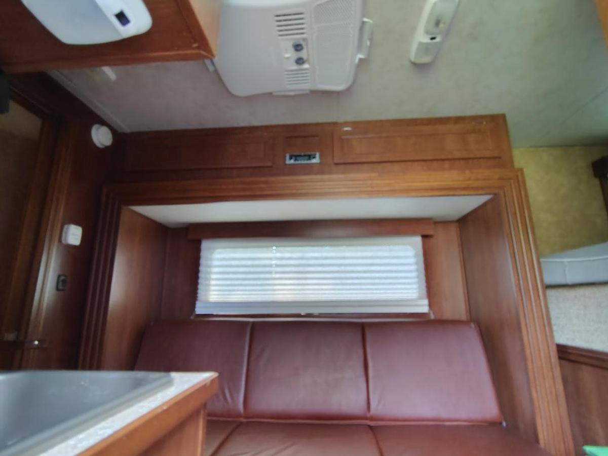 Used 2015  Select 32 x 102