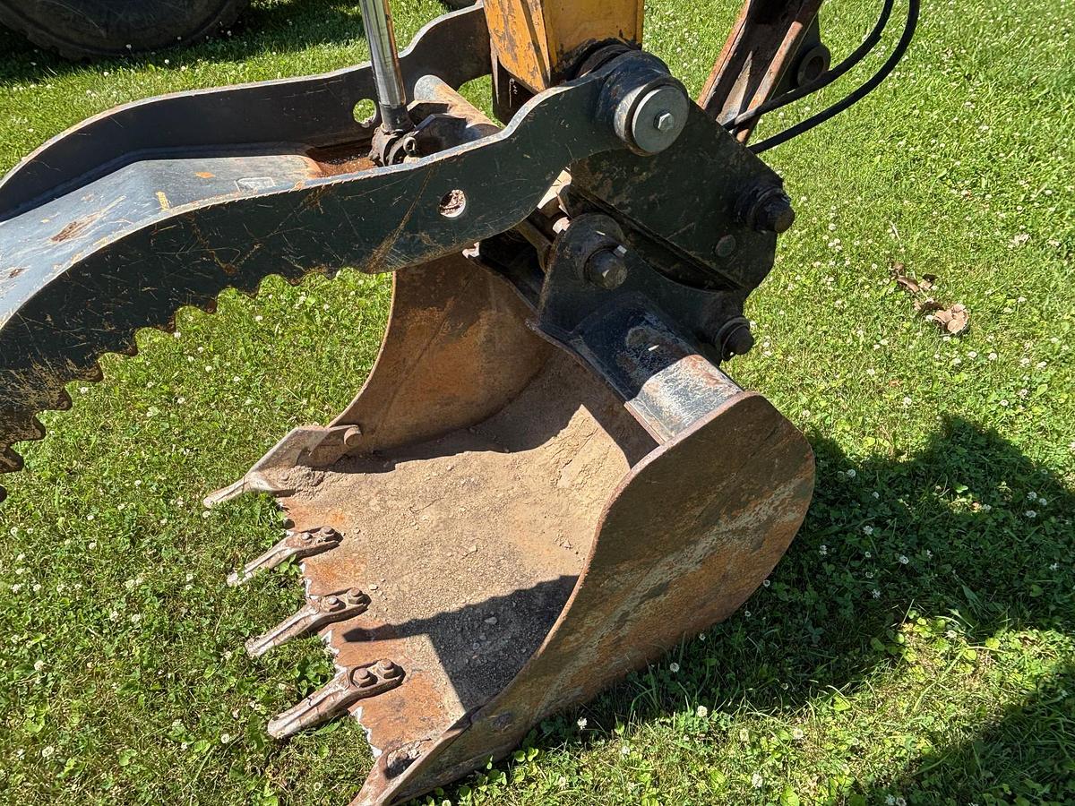 Used 2014 JCB 85Z-1