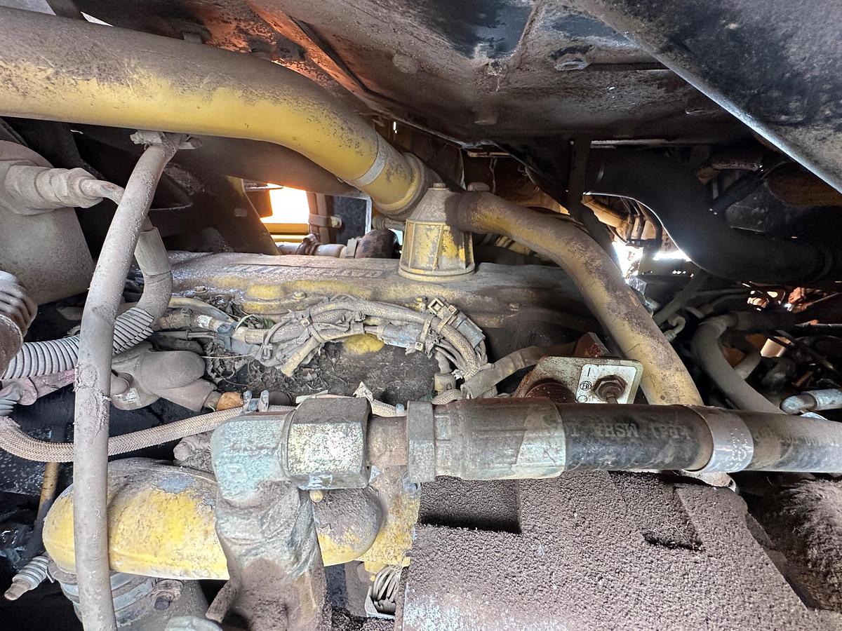 Used 2005 CATERPILLAR 963C