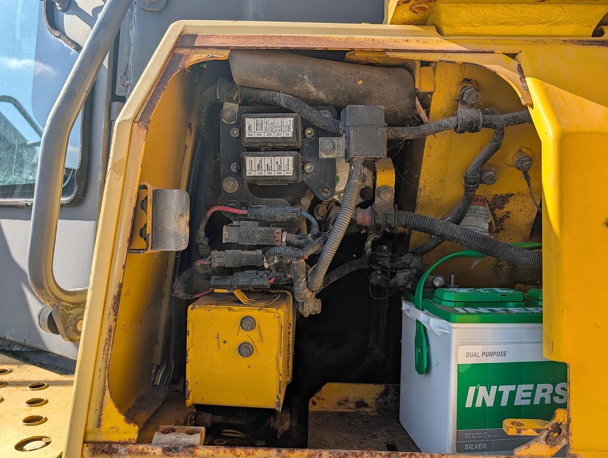 Used 2010 KOMATSU D61PX-15EO GALEO