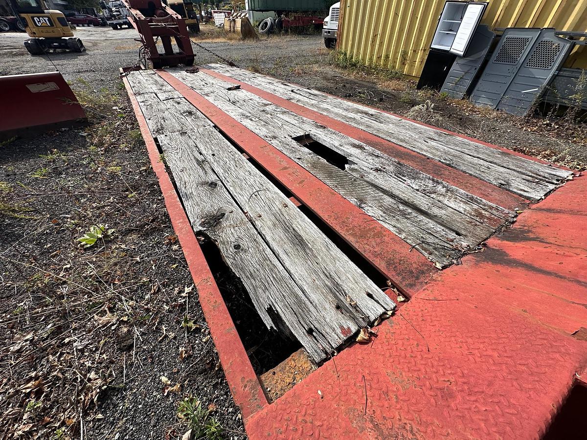 Used 1974 ROGERS 35T LowBoy