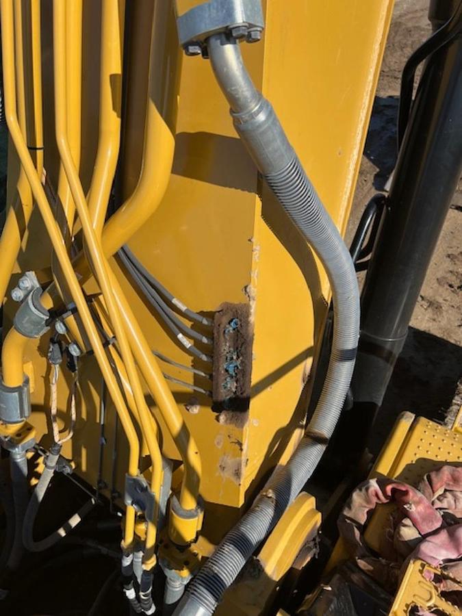 Used 2019 CATERPILLAR 336