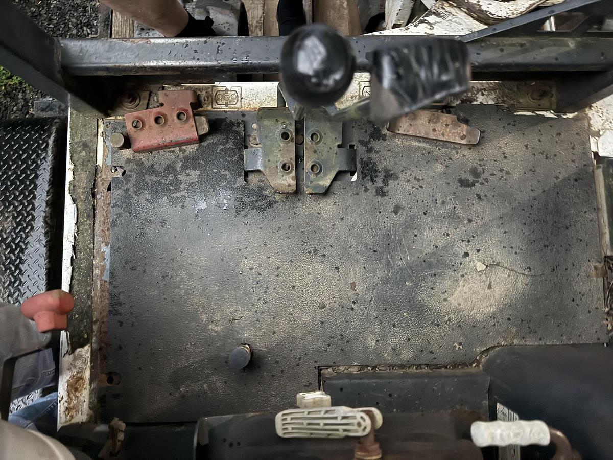 Used 1998 BOBCAT X331