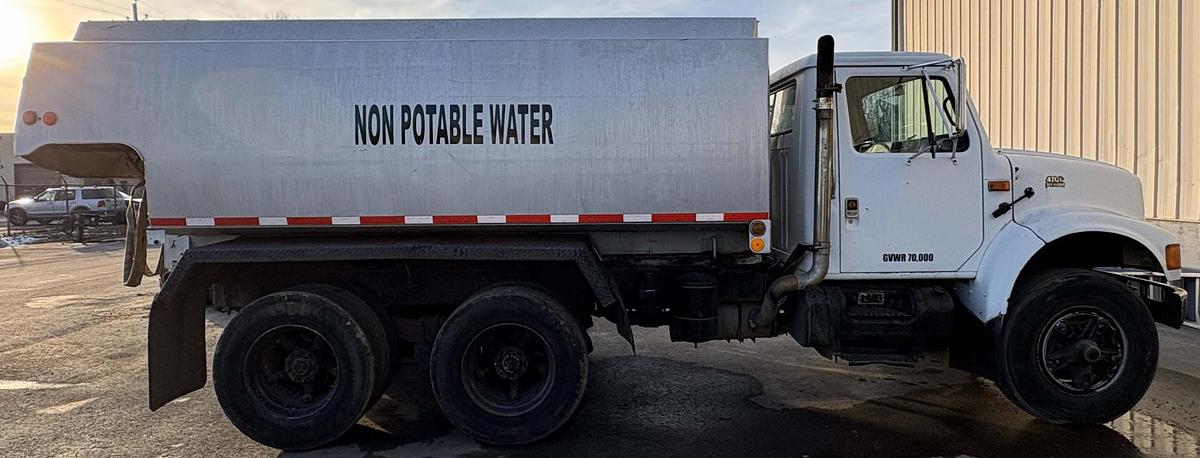 Used 1990 INTERNATIONAL F-4900