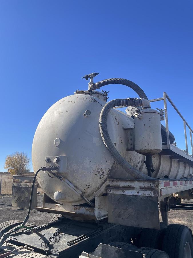 Used 1989 PETERBILT 379