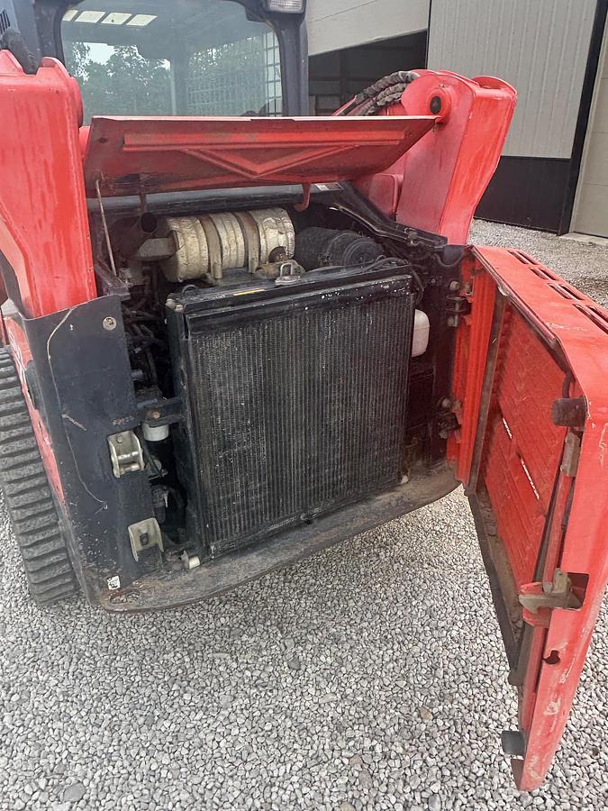 Used 2012 KUBOTA SVL75