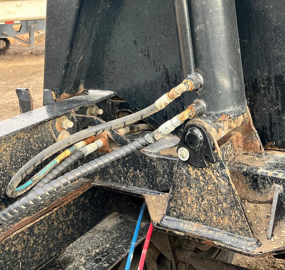 Used 2015 SIDE DUMP INDUSTRIES 80' X 96