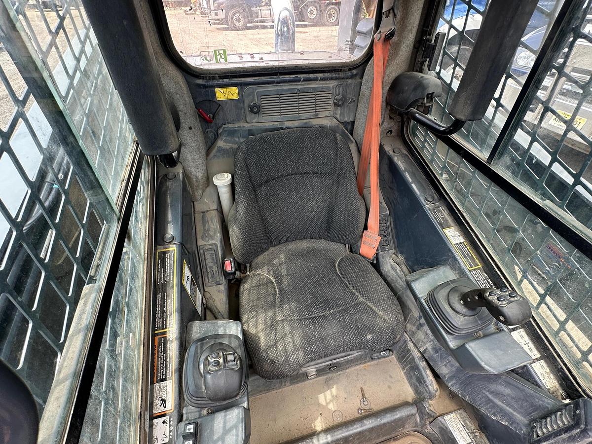 Used 2017 DEERE 330G