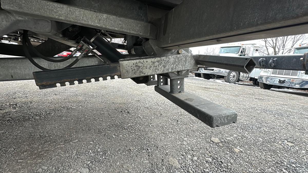 Used 2022 KENWORTH T280