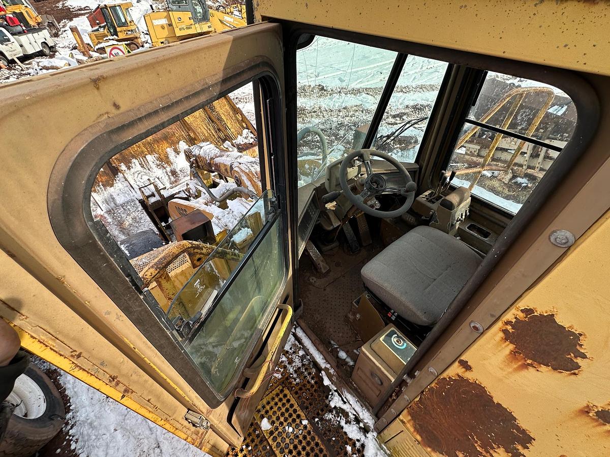 Used 1990 CATERPILLAR 966F