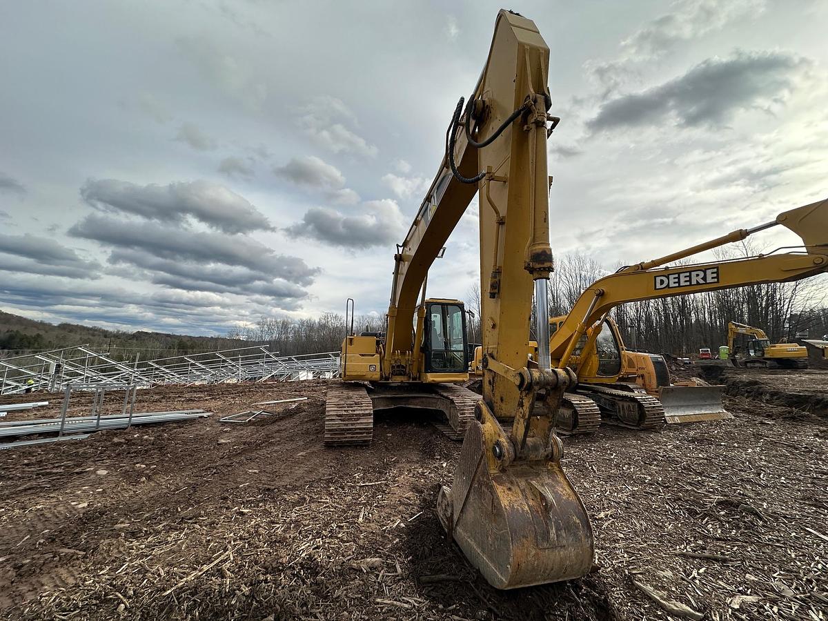 Used 1999 CATERPILLAR 320B L