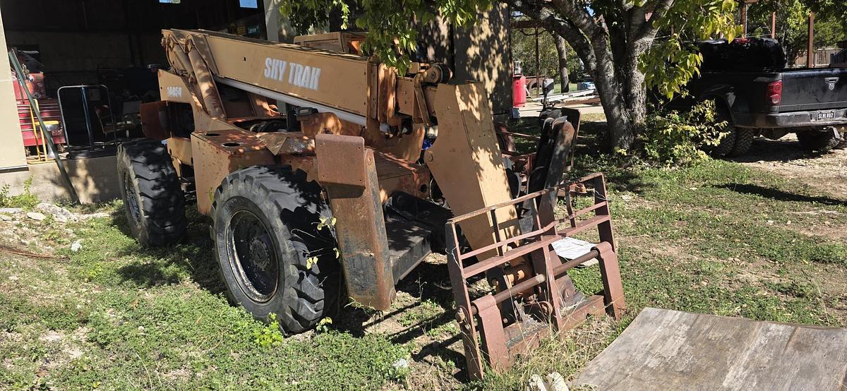 Used 1994 SKY TRAK 10054