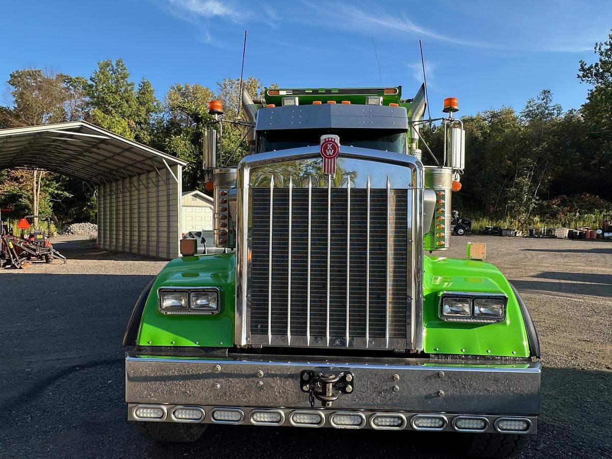 Used 2019 KENWORTH W900L