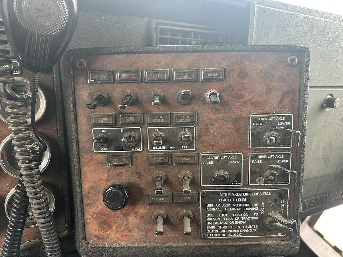 Used 1999 KENWORTH T800