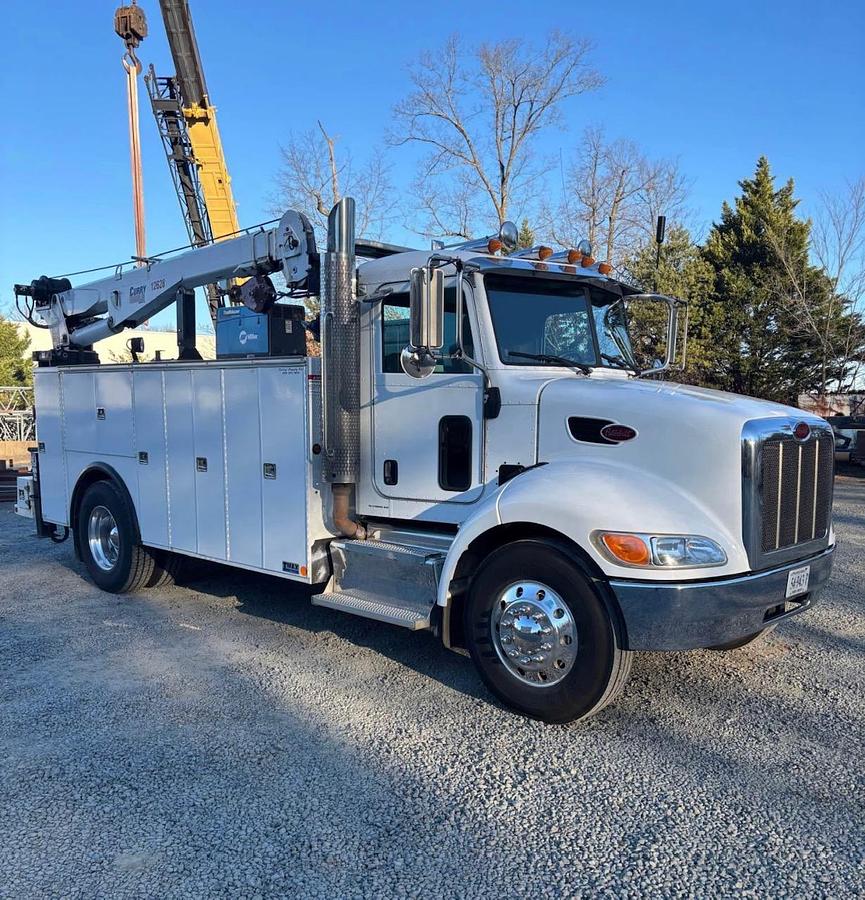 Used 2014 PETERBILT 337 Service Truck