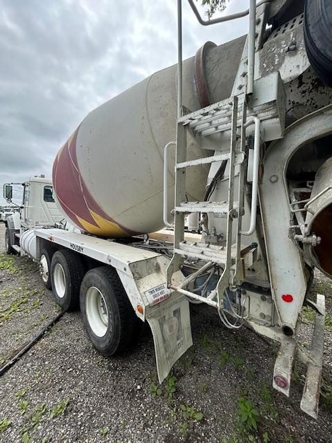 Used 2017 MACK GU713