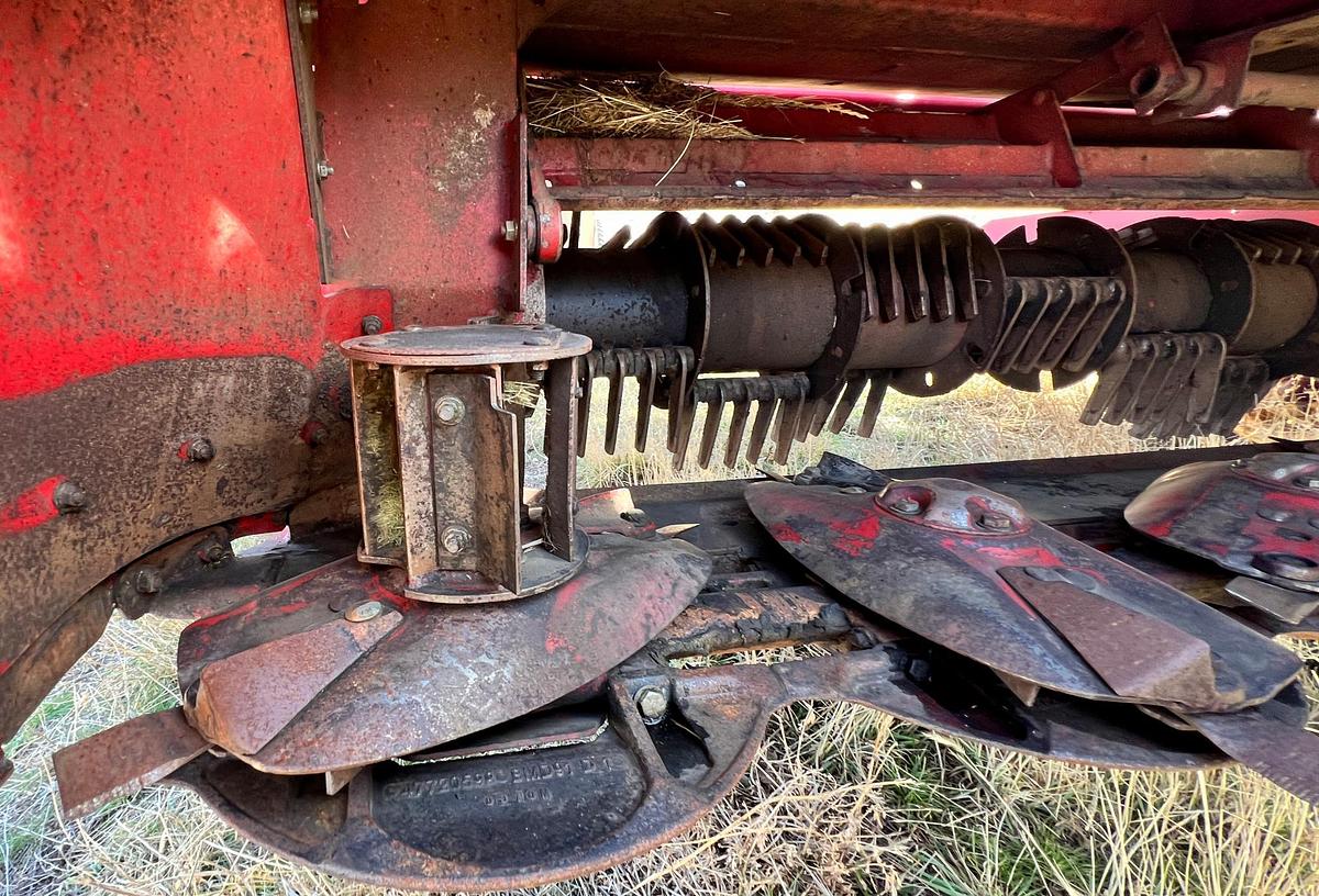 Used 2015 NEW HOLLAND Discbine 313FDB