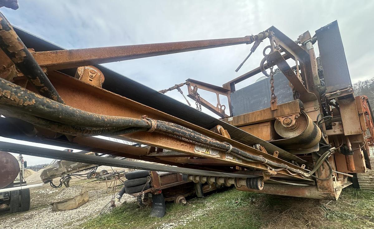 Used 2005 EAGLE CRUSHER 33D8215