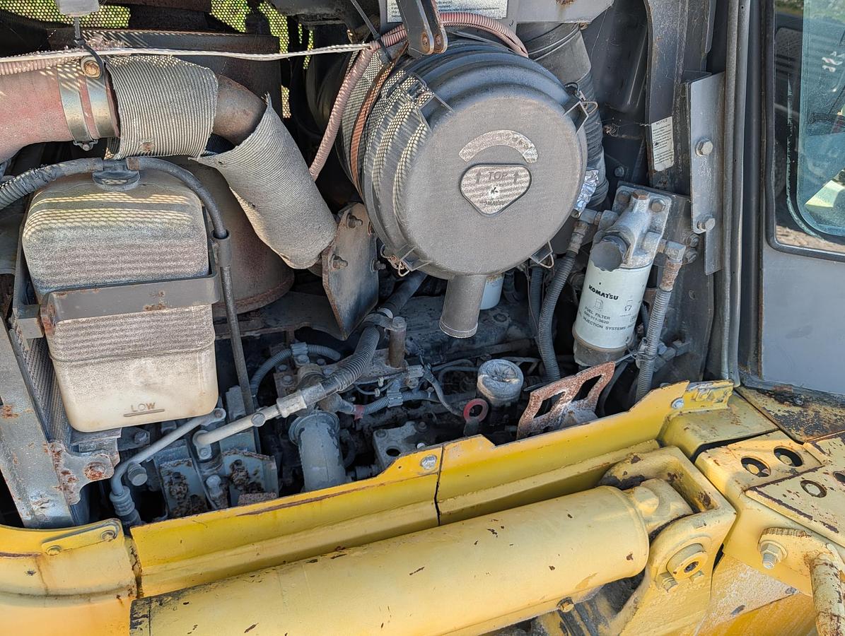 Used 2010 KOMATSU D61PX-15EO GALEO