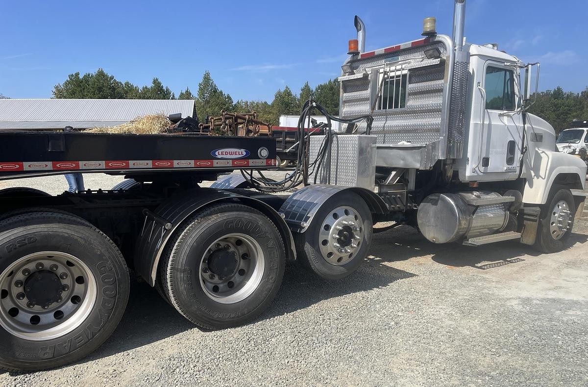 Used 1999 MACK CH-613