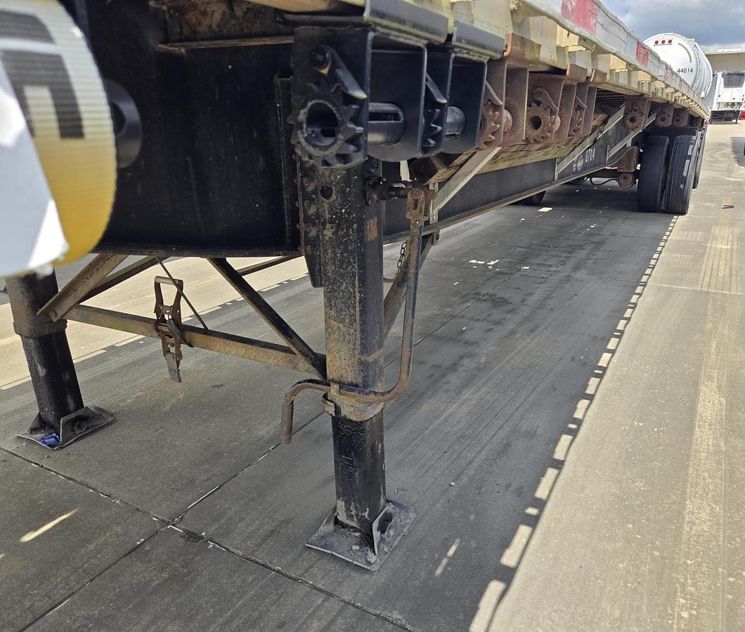 Used 2005 UTILITY 48 x 102