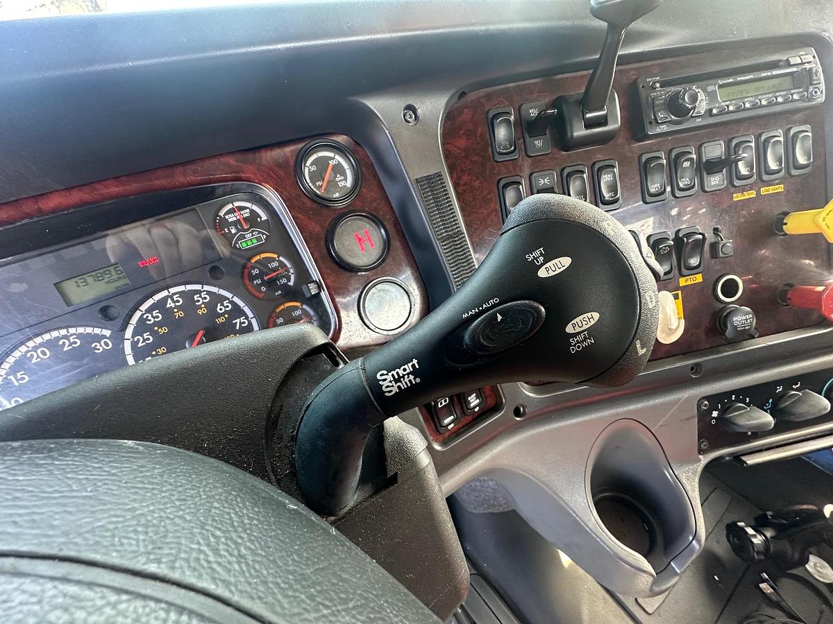 Used 2015 FREIGHTLINER 114SD