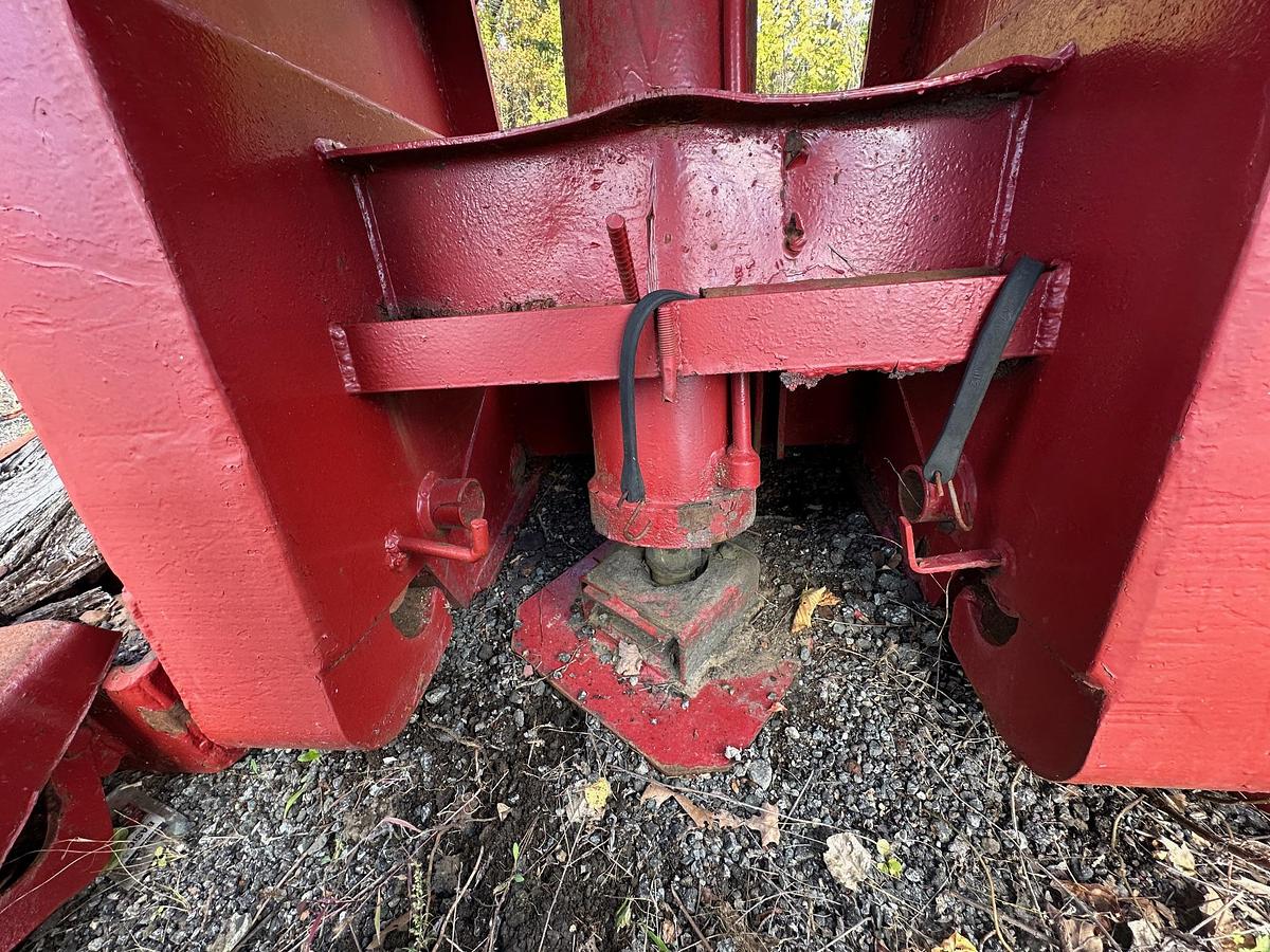 Used 1974 ROGERS 35T LowBoy