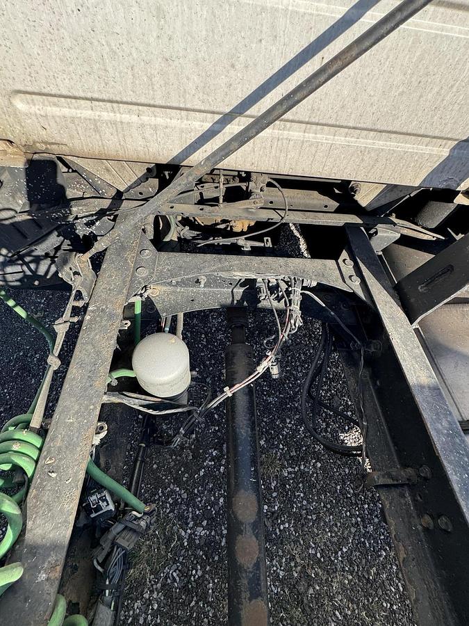 Used 2006 VOLVO VNL42T