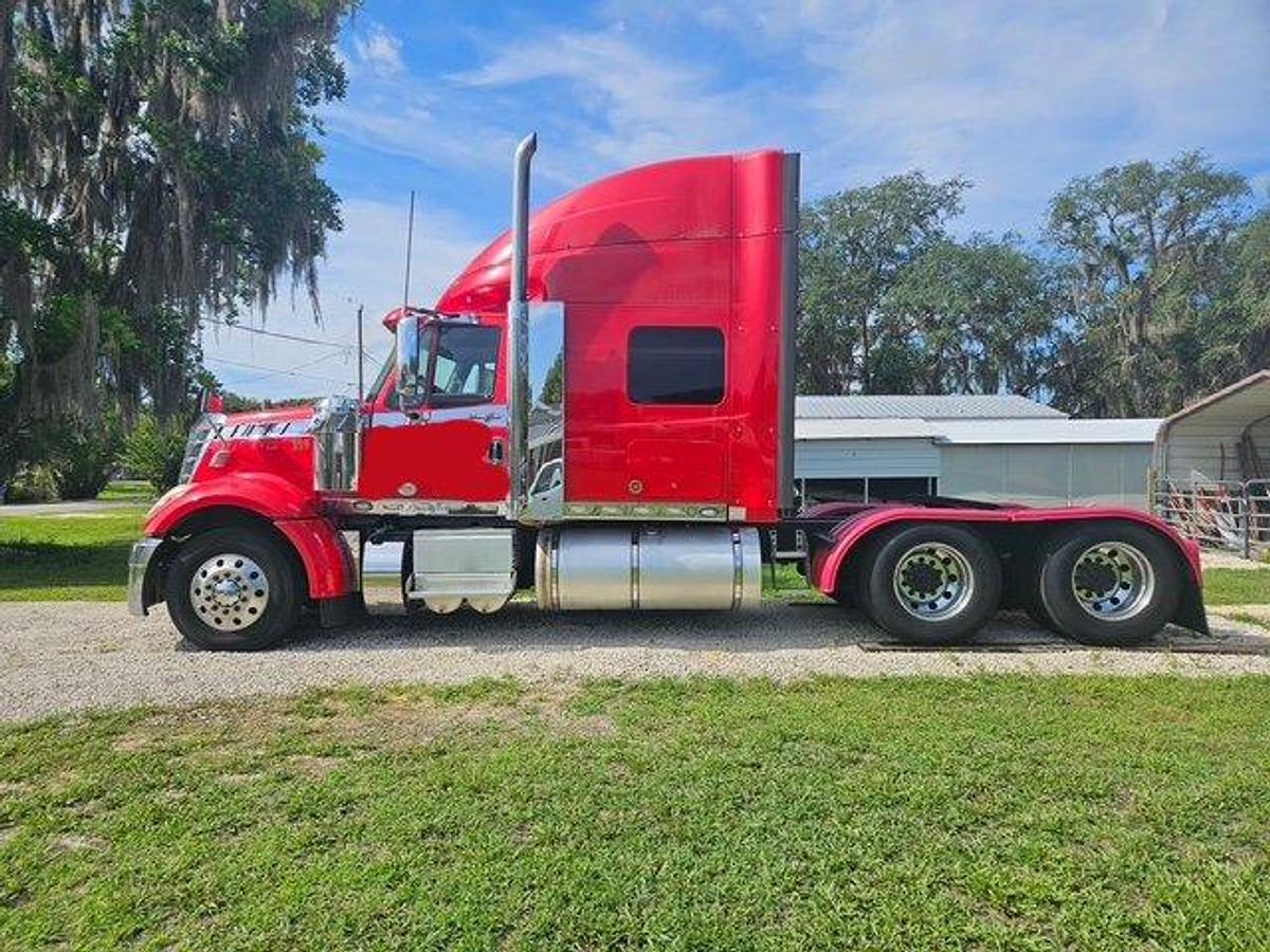 Used 2016 INTERNATIONAL LF517