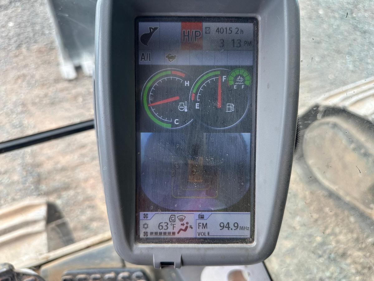 Used 2023 DEERE 670P