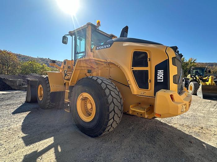 Used 2015 VOLVO L150H