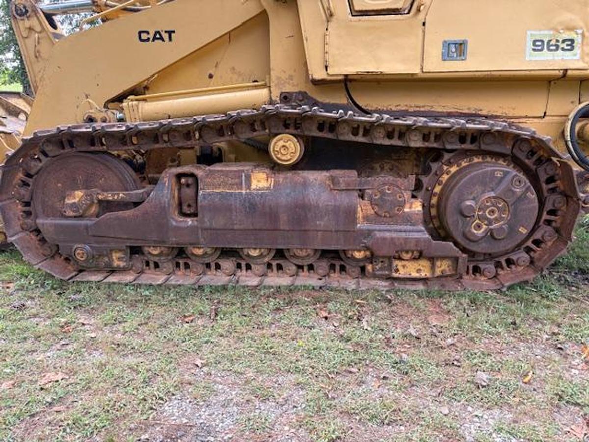 Used 1983 CATERPILLAR 963