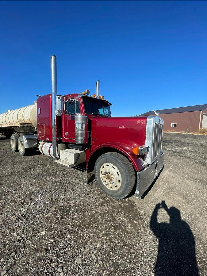 Used 1989 PETERBILT 379