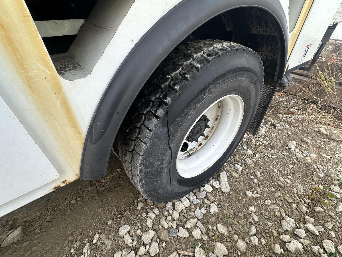 Used 2017 FREIGHTLINER M2 106